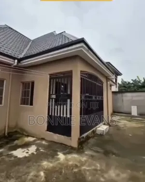 3bdrm Bungalow in Port-Harcourt for sale