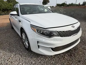 Kia Optima 2018 White