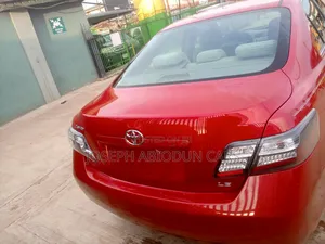 Toyota Camry LE 4dr Sedan (2.4L 4cyl 5A) 2007 Red