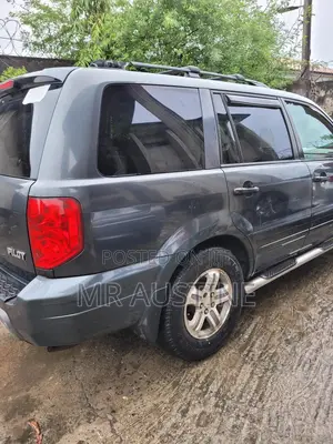 Honda Pilot 2004 Green