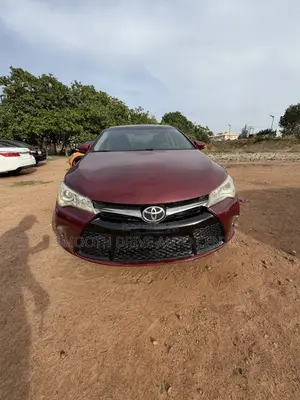 Toyota Camry SE 4dr Sedan (2.5L 4cyl 6A) 2015 Red