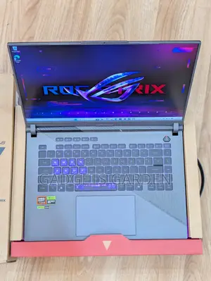 Laptop Asus ROG Strix G16 G614 32GB AMD Ryzen 9 SSD 1T
