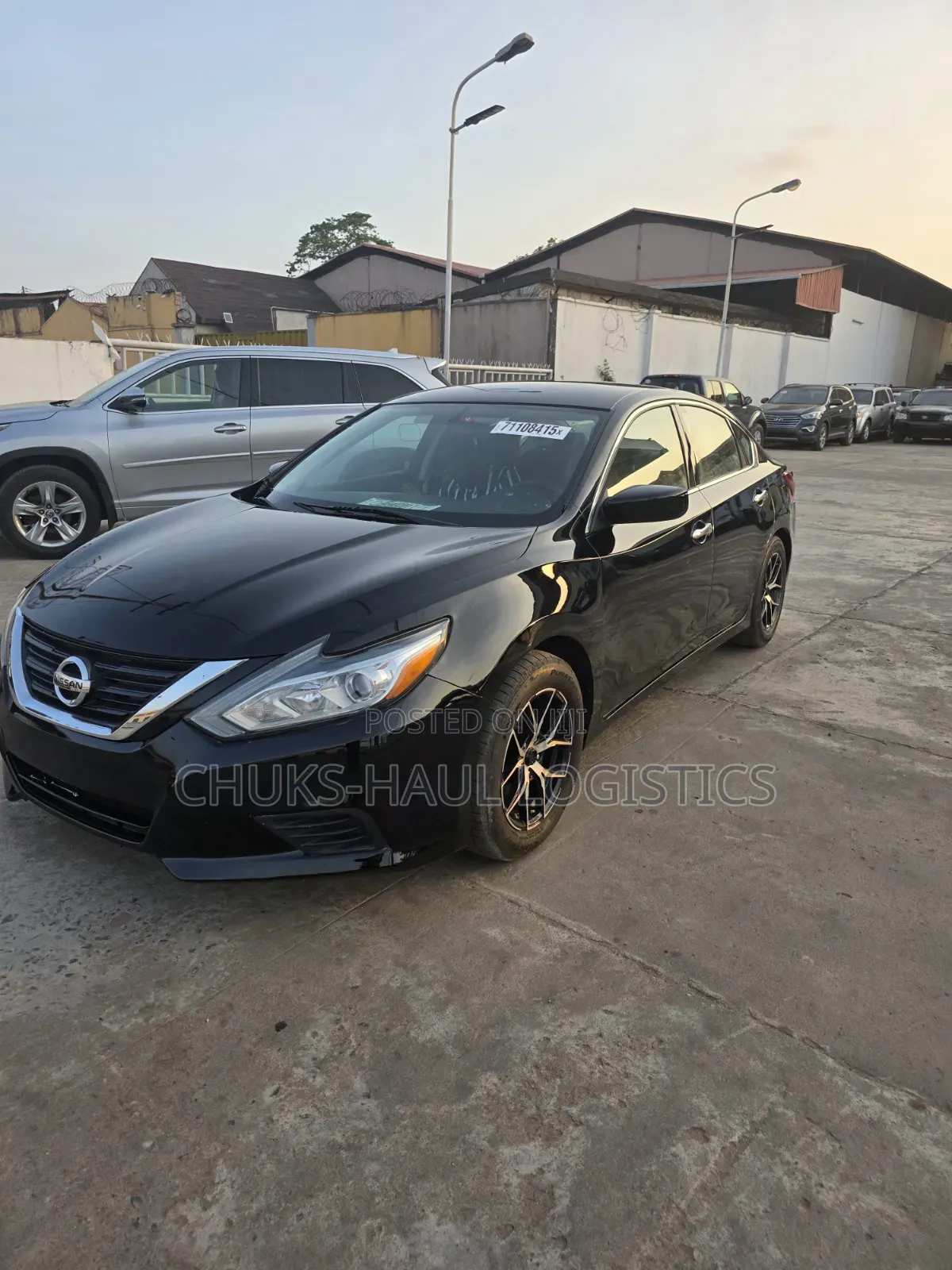 Nissan Altima 2.5 2016 Black
