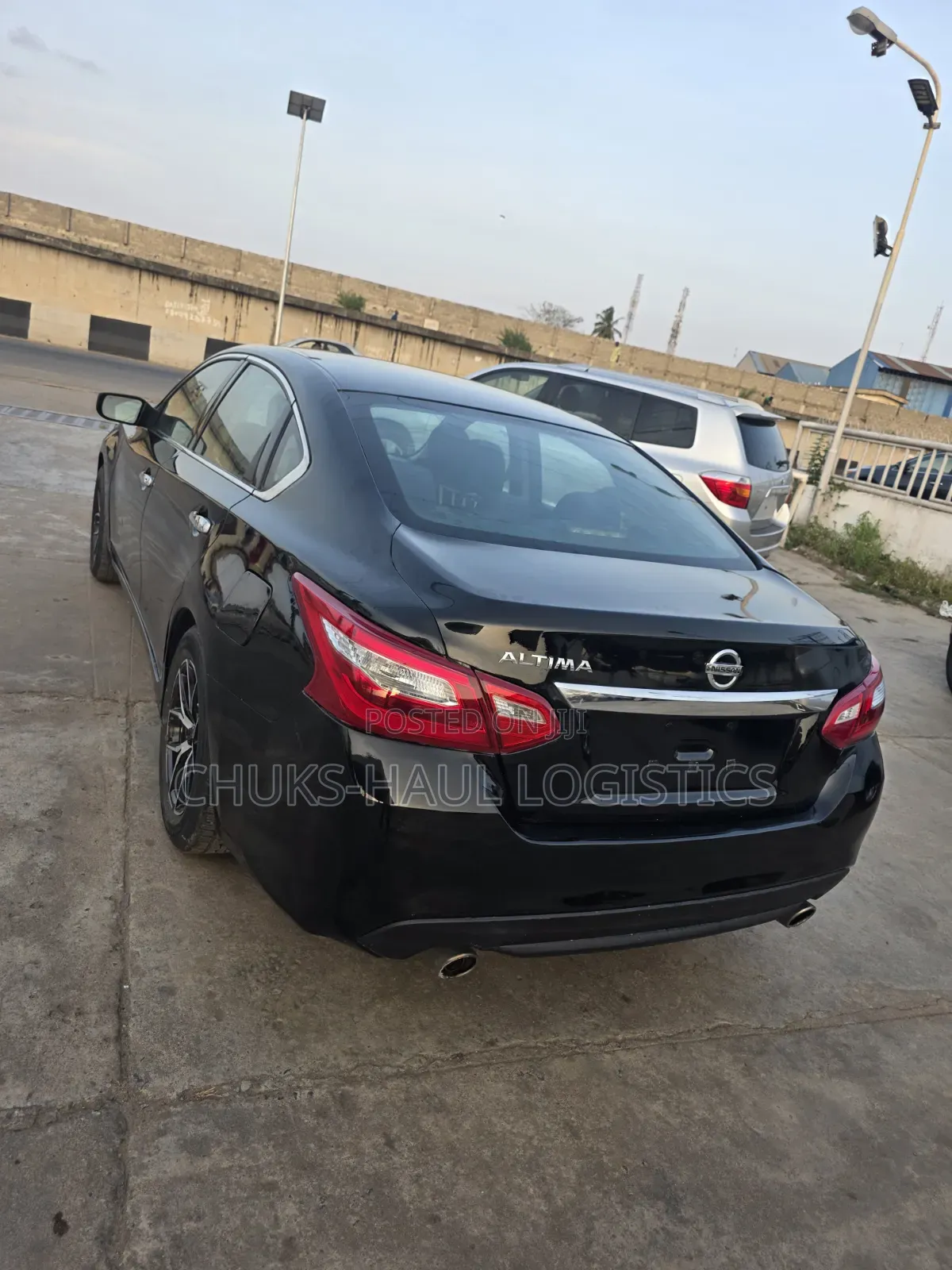 Nissan Altima 2.5 2016 Black