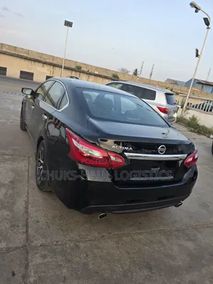 Nissan Altima 2.5 2016 Black