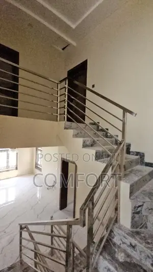 4bdrm Townhouse/Terrace in 4 Bedroom Triplex +, Guzape District