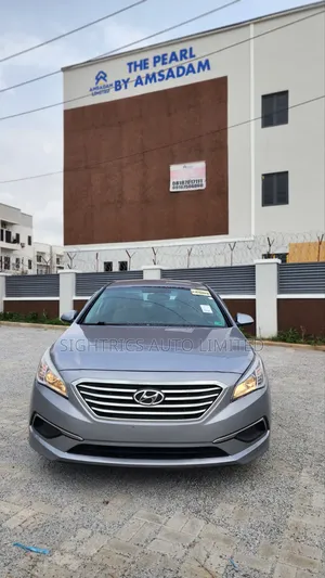 Hyundai Sonata Limited 2.0T Seban (2.0L 4cyl 6A) 2016 Gray