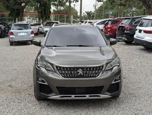 Peugeot 3008 2020 Gray