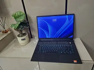 Laptop Dell 32GB AMD Ryzen 9 SSD 1T