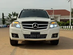 Mercedes-Benz GLK-Class 350 4MATIC 2011 White