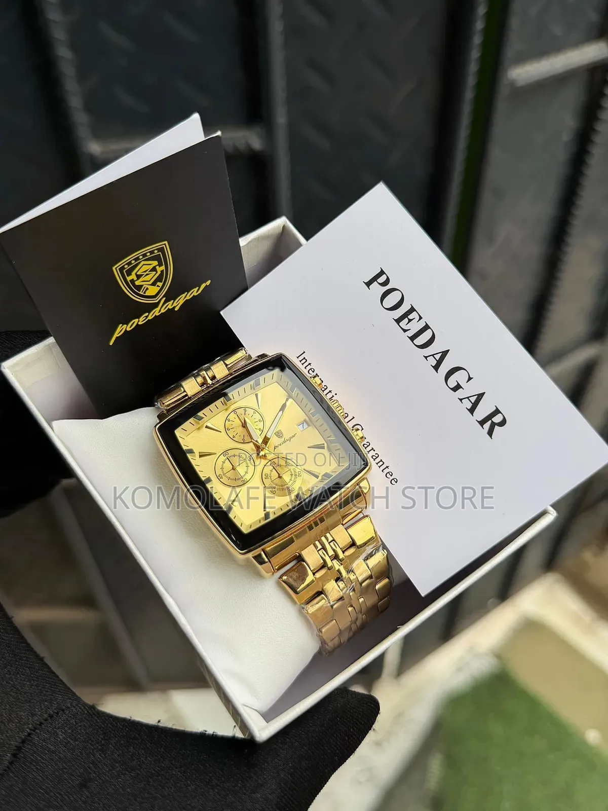 Poedagar Chronograph Square Design