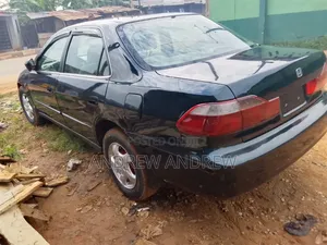 Honda Accord 2002 Blue