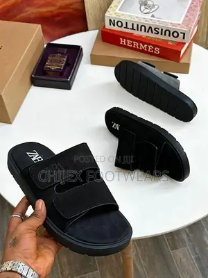 Zara Double-Strap Model