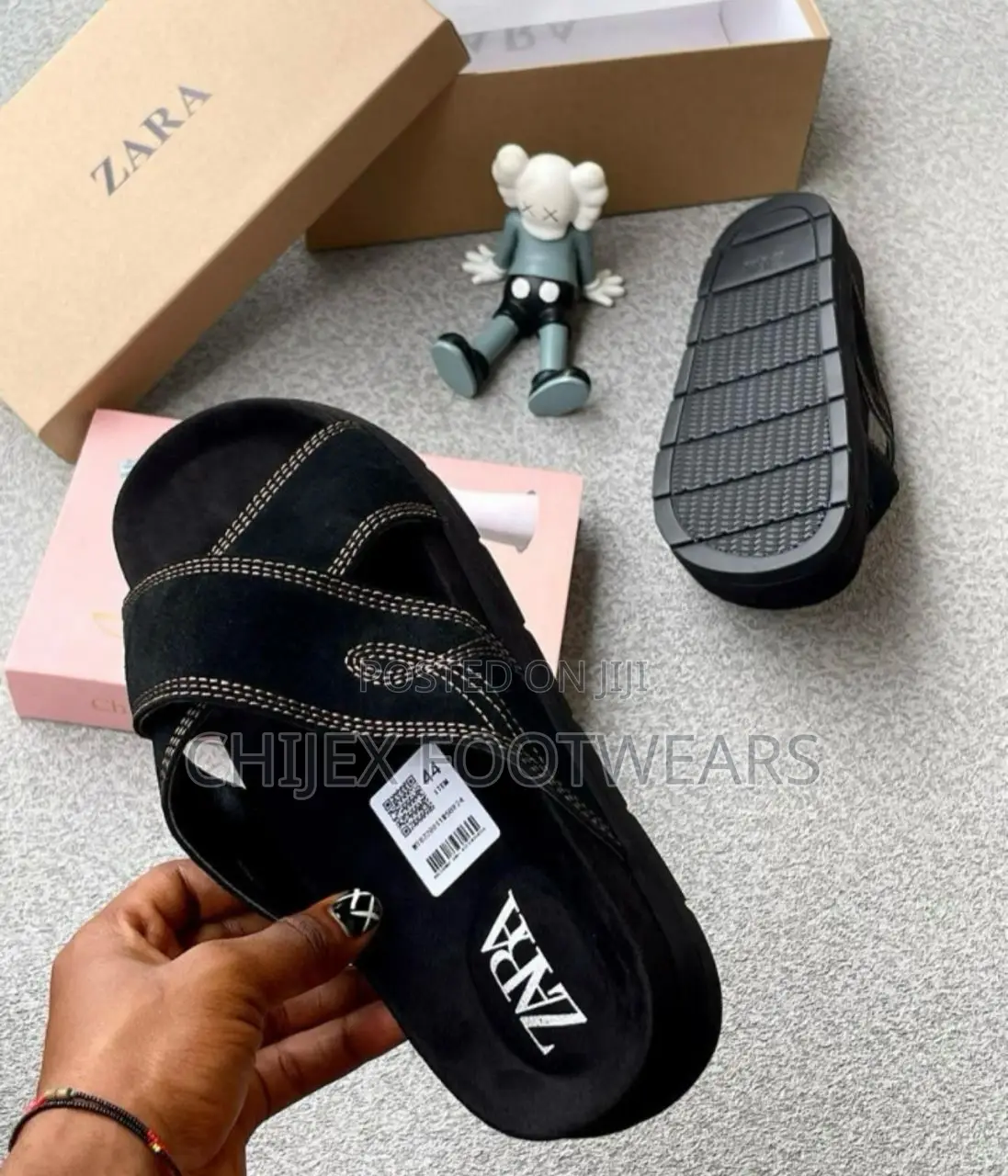 Zara Slides (Black)