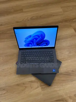 Laptop Dell Latitude 7320 16GB Intel Core i7 SSD 512GB