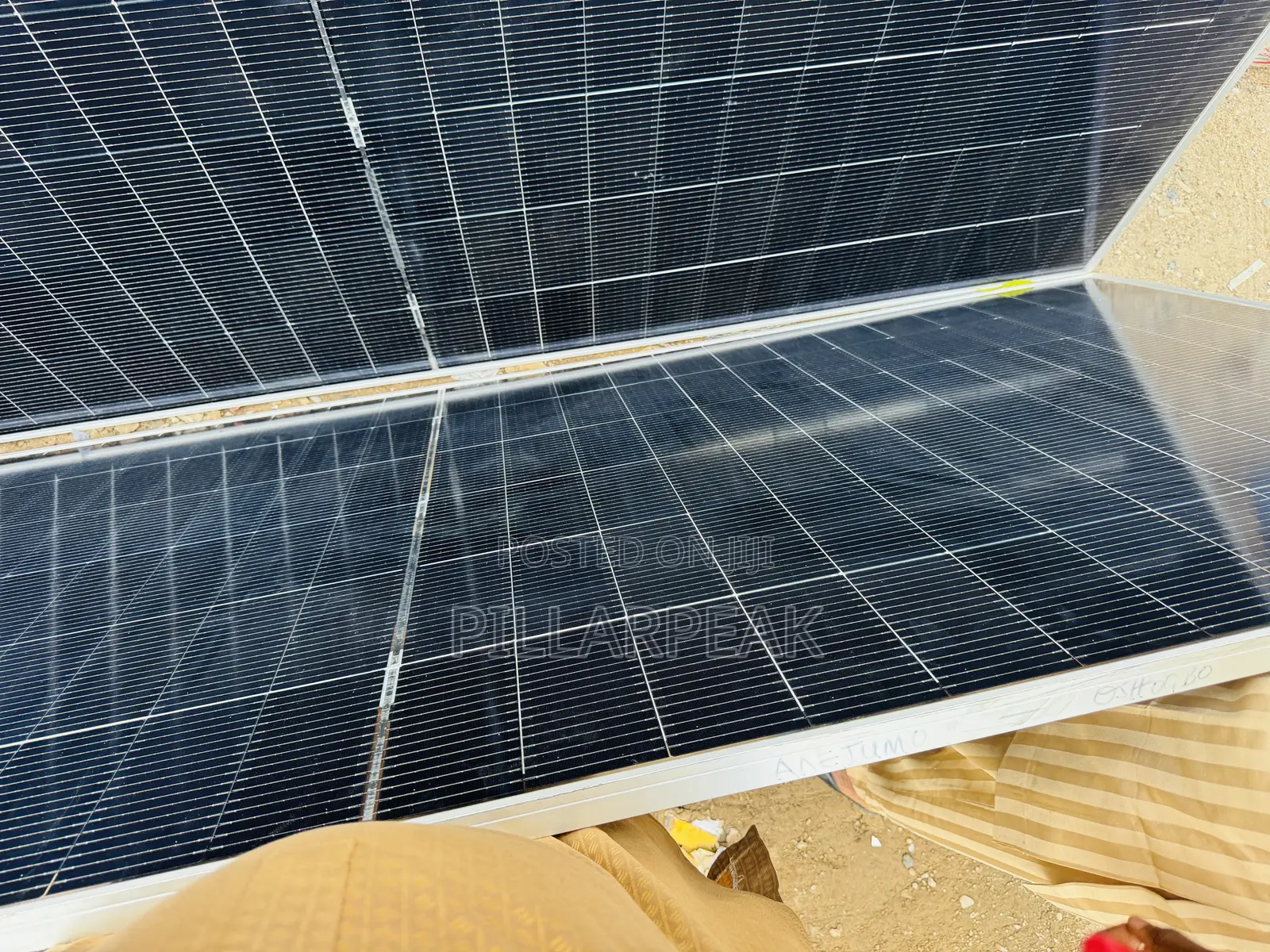 Original Jinko Panel 650w