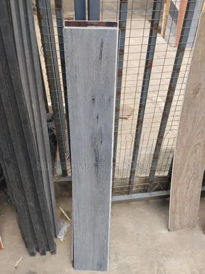 Gray Color SPC Wooden Floor Tiles