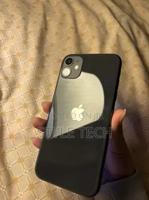 Apple iPhone 11 64 GB Black