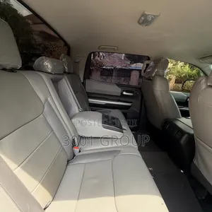 Toyota Tundra 2021 Silver