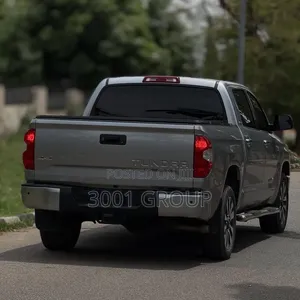 Toyota Tundra 2021 Silver