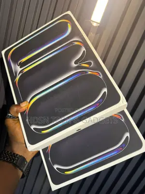 New Apple iPad Pro 13 (2025) 256 GB Black