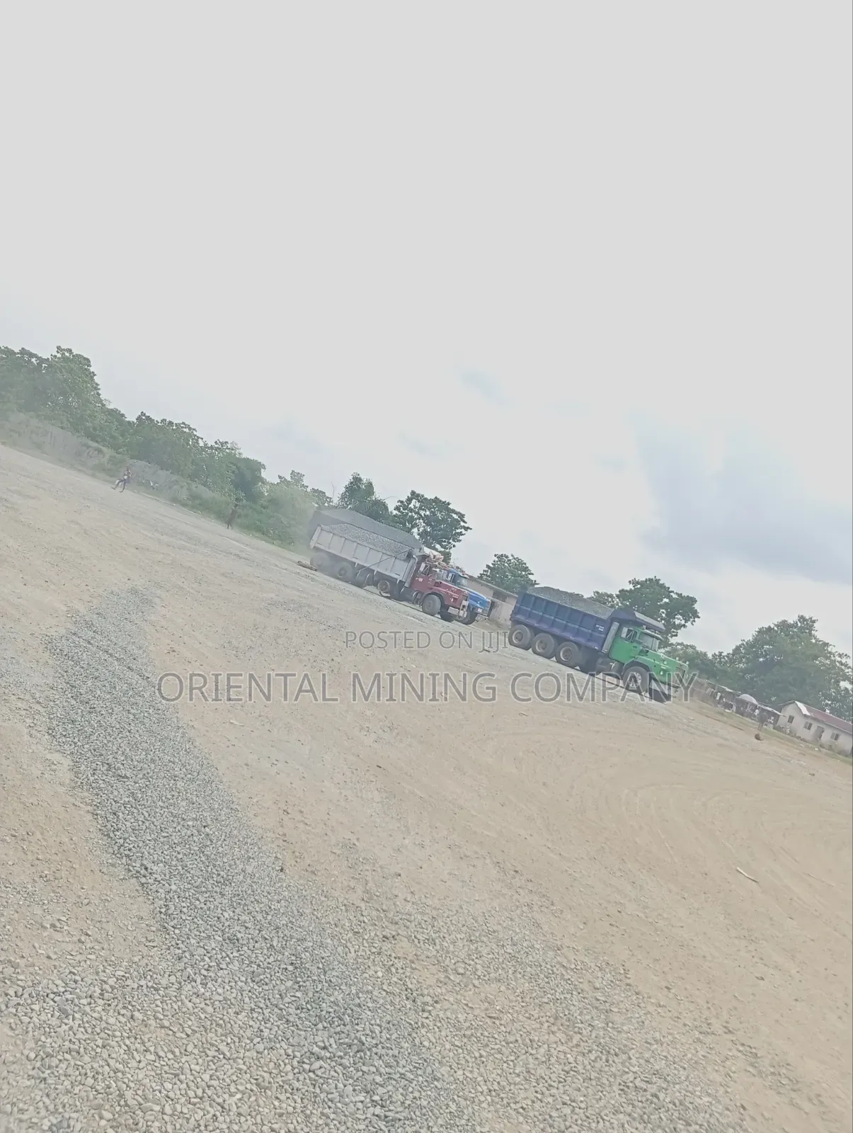 China Oriental Iron Black Chippings and Granite