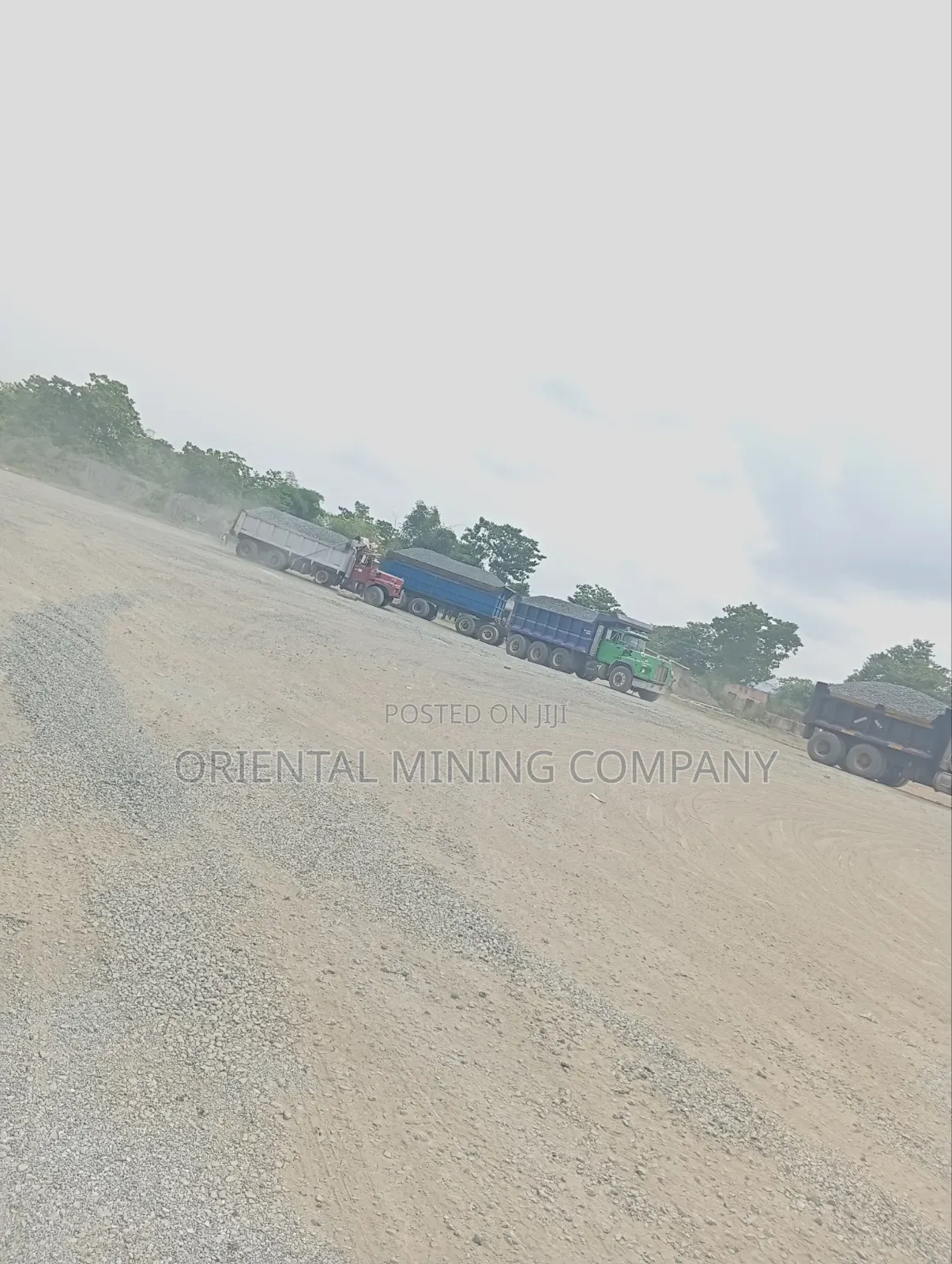 China Oriental Iron Black Chippings and Granite