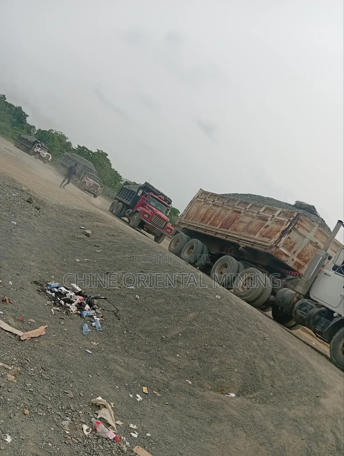Iron Black Chippings and Granite, Payment on Delivery
