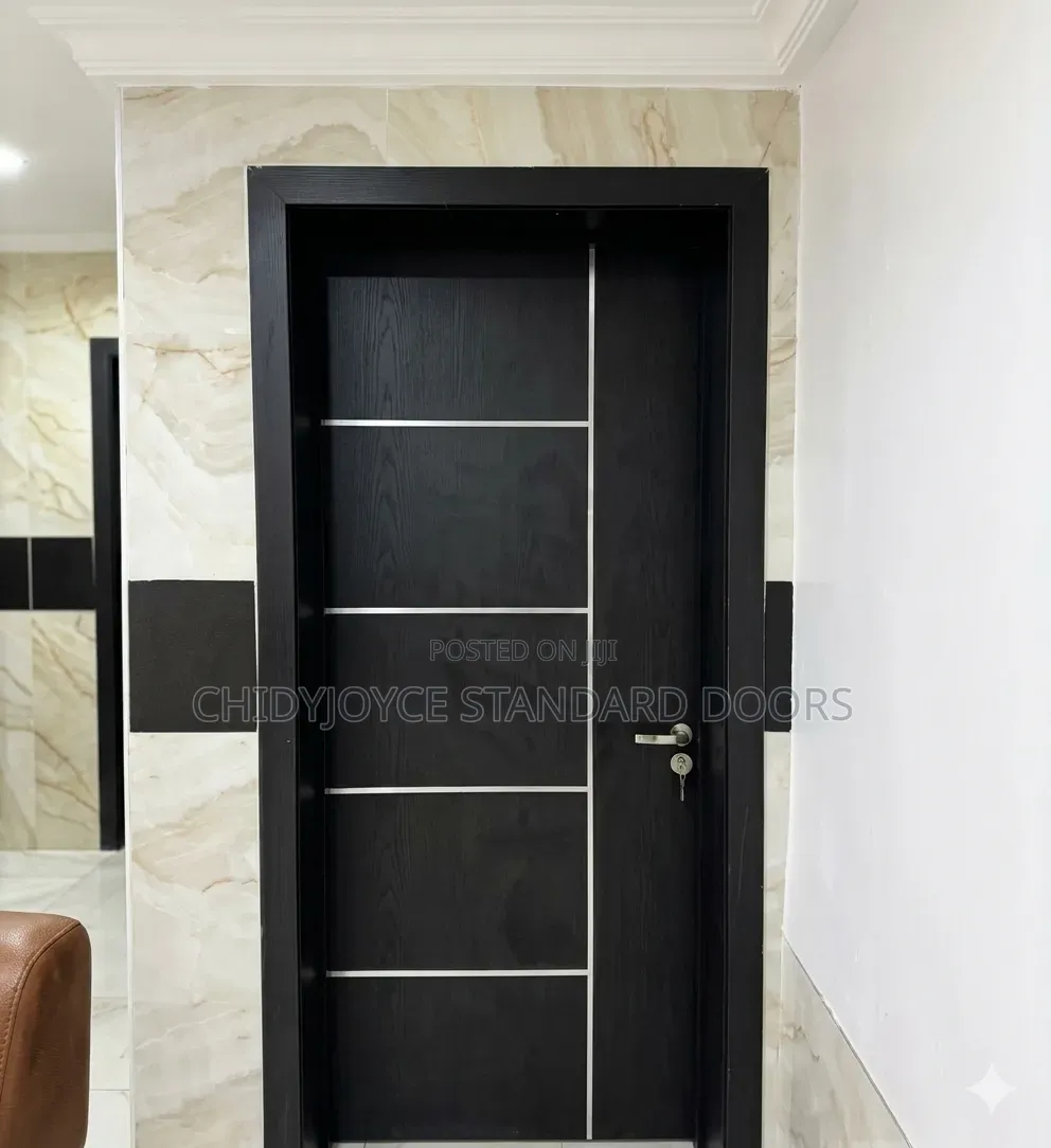 4ft Modern Black HDF Internal Door With a Sleek Design