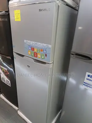 Skyrun 138-Liter Double-Door Refrigerator BCD-138hc