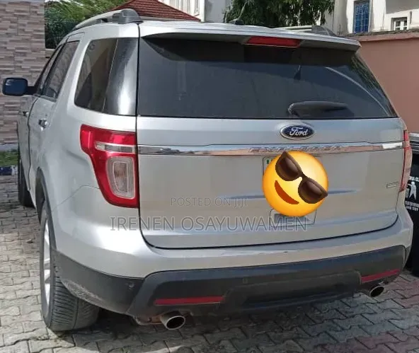 Ford Explorer 2015 Silver