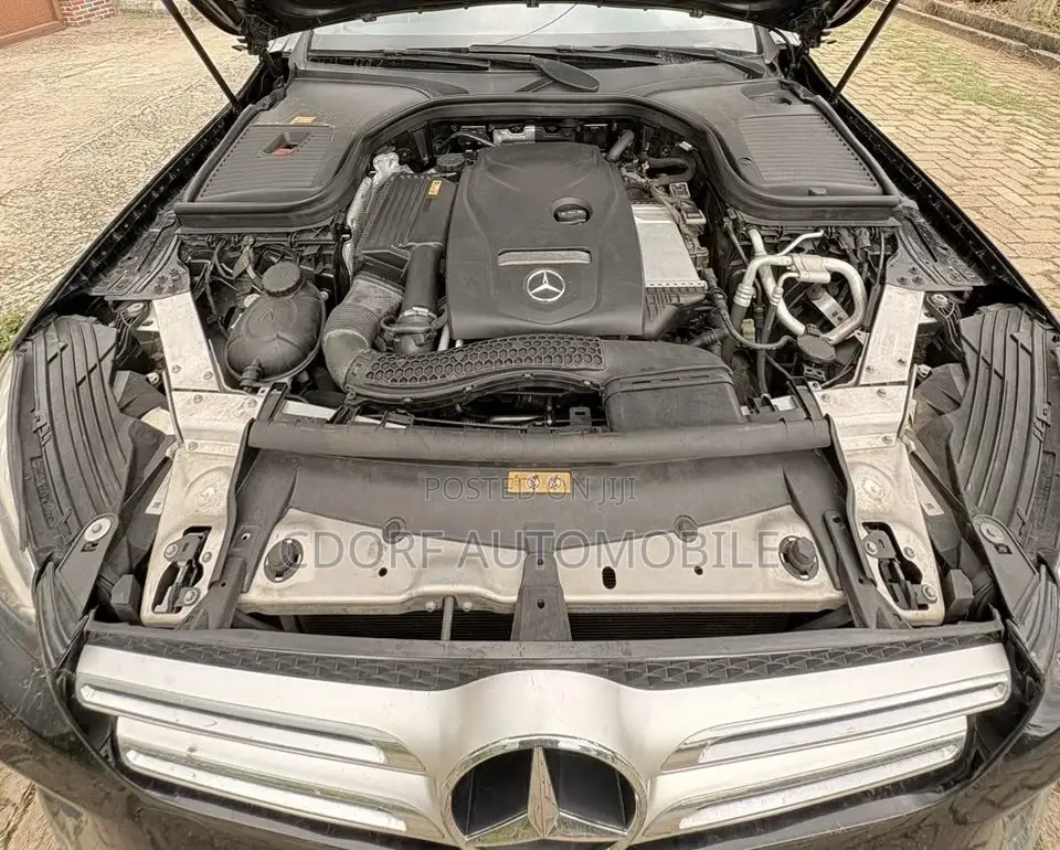 Mercedes-Benz GLC-Class 2016 Black