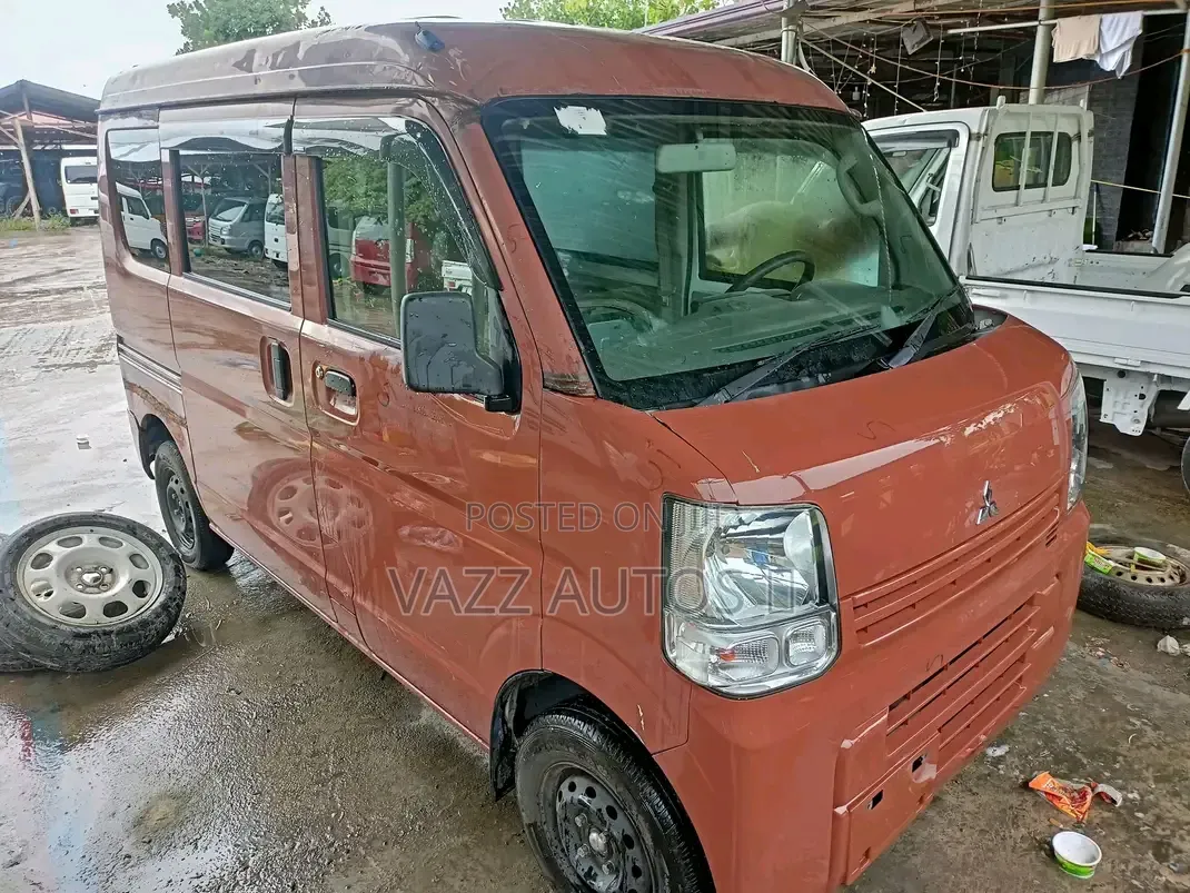 New Suzuki APV Minibus 2008 Orange