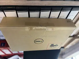 New Laptop Dell Precision 3541 16GB Intel Core i7 SSD 512GB