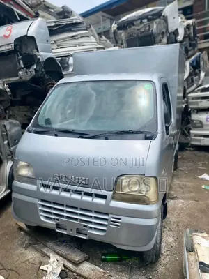 Suzuki Carry Trucks