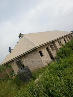 5bdrm Bungalow in Tetede, Ado-Odo/Ota for sale