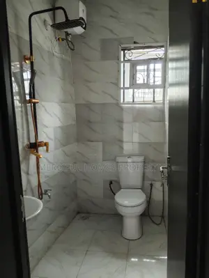 1bdrm Apartment in Apata for rent
