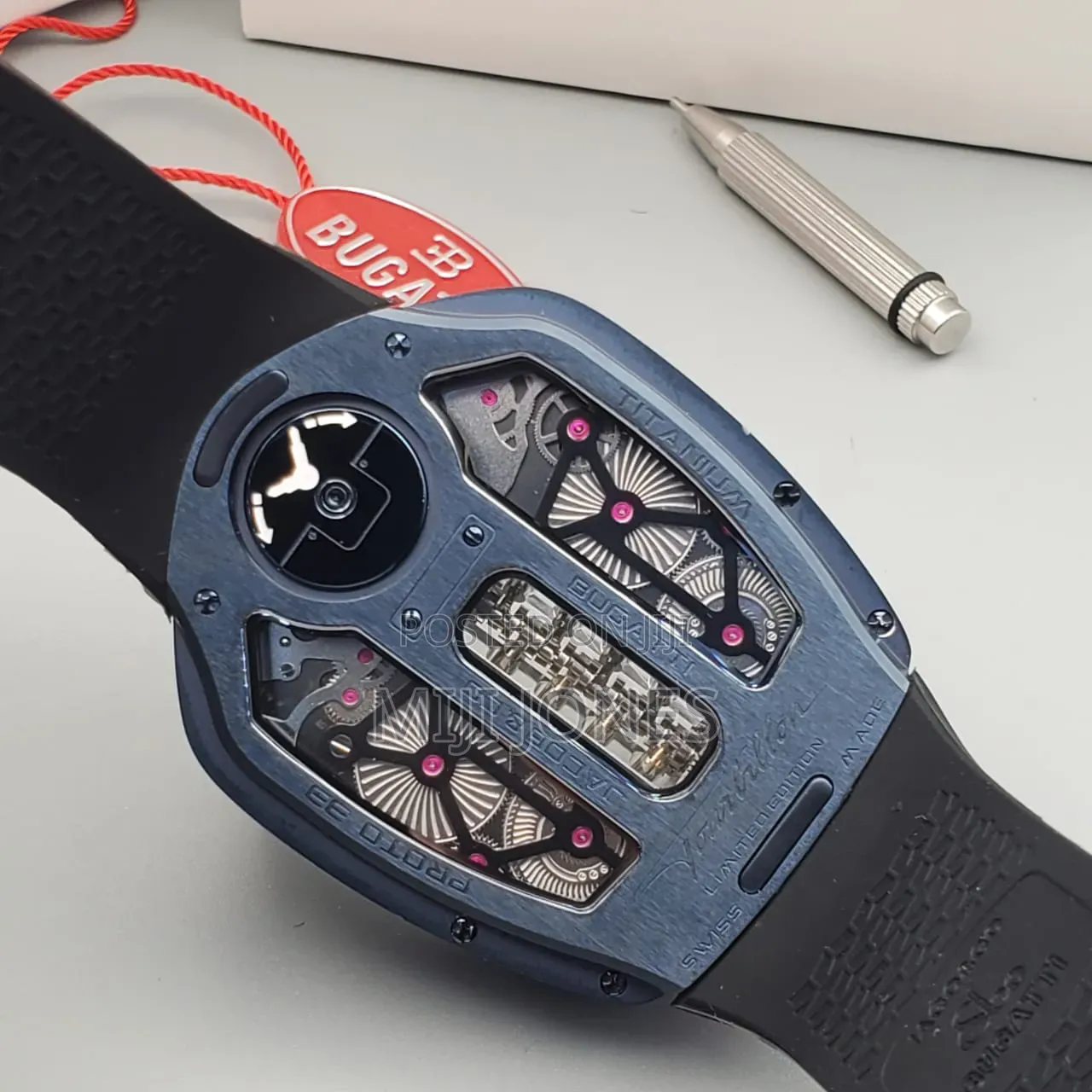 Men’S Luxury Sports Watch - Rubber Strap | Quartz Movement