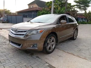 Toyota Venza 2009 Brown