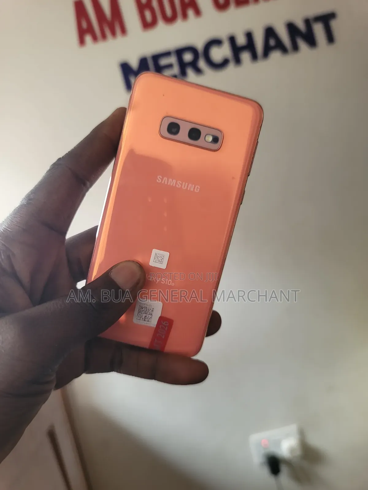New Samsung Galaxy S10e 128 GB Orange