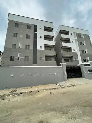 2bdrm Apartment in Lekki Phase 1 for sale