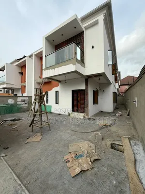 4bdrm Duplex in Magodo for sale
