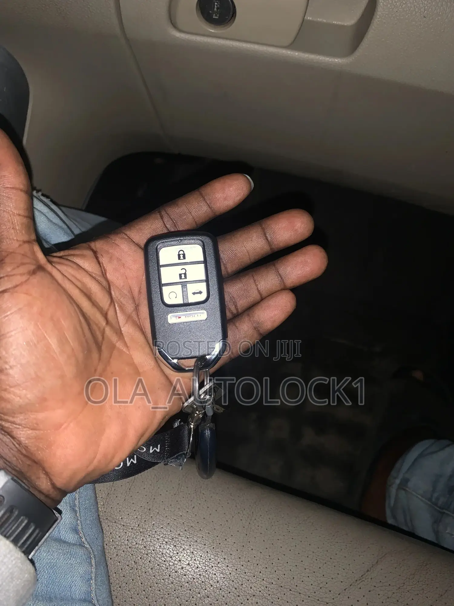 Ola_Auto Locksmith Security Services: Car Key Programming Services