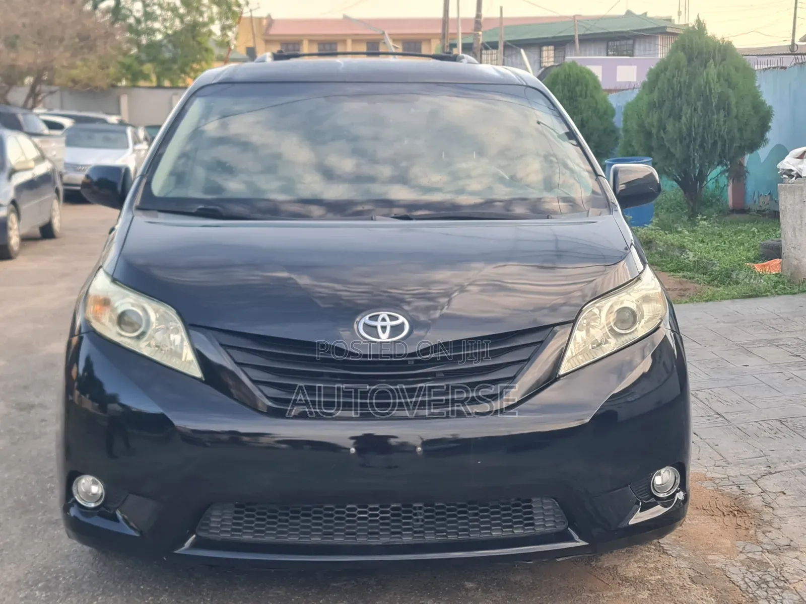 Toyota Sienna 2014 Black
