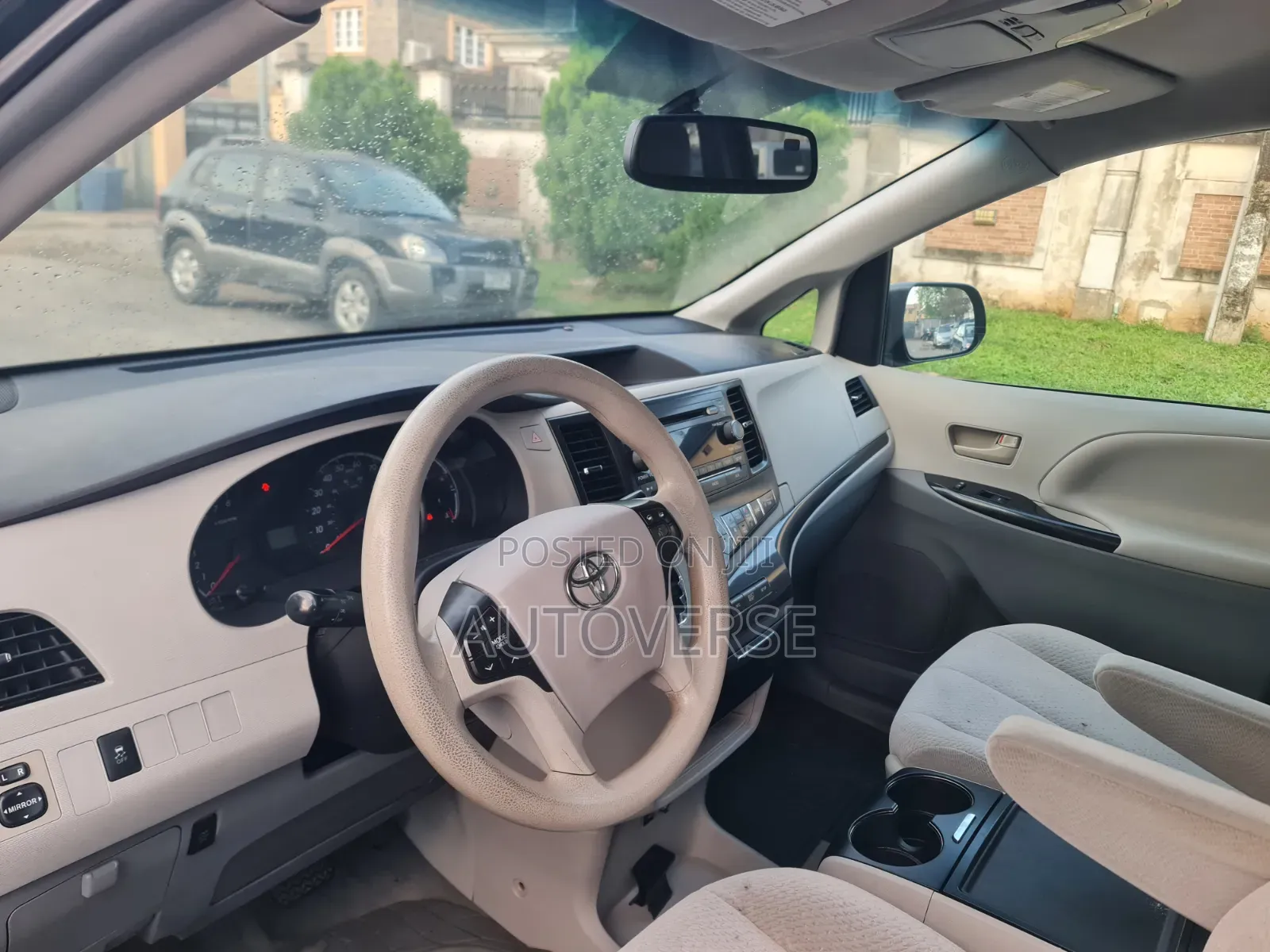 Toyota Sienna 2014 Black