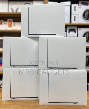 New Laptop Apple MacBook Air 2026 M5 16GB SSD 512GB