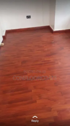 Wooden Laminated Floor / SPC