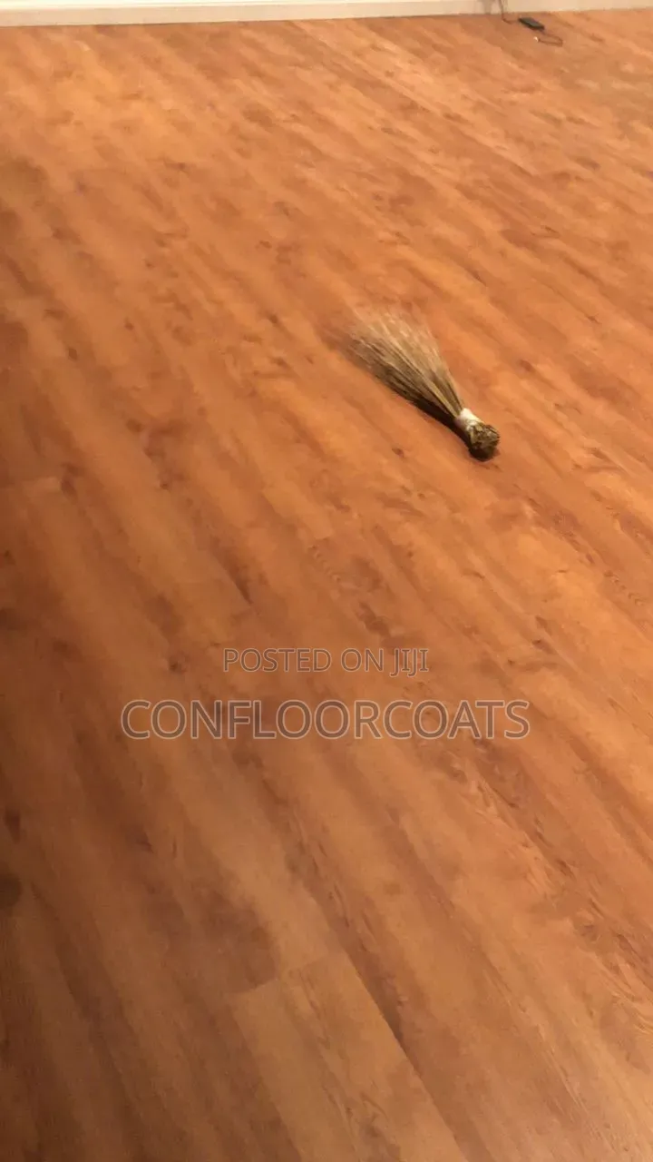 Wooden Laminated Floor / SPC