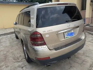 Mercedes-Benz GL-Class GL 450 2008 Gold