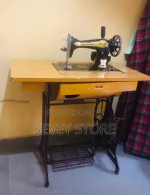 Singer Automatic And Manual Sewing Machine
